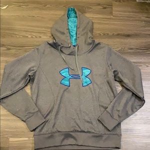 Comfortable Grey Swetater